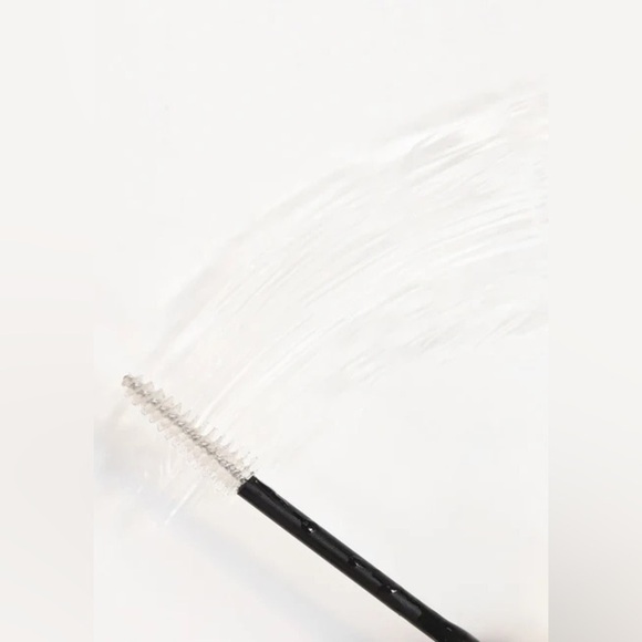 Wander Beauty Frame Your Fave Precise Brow Gel in Clear - Picture 5 of 8